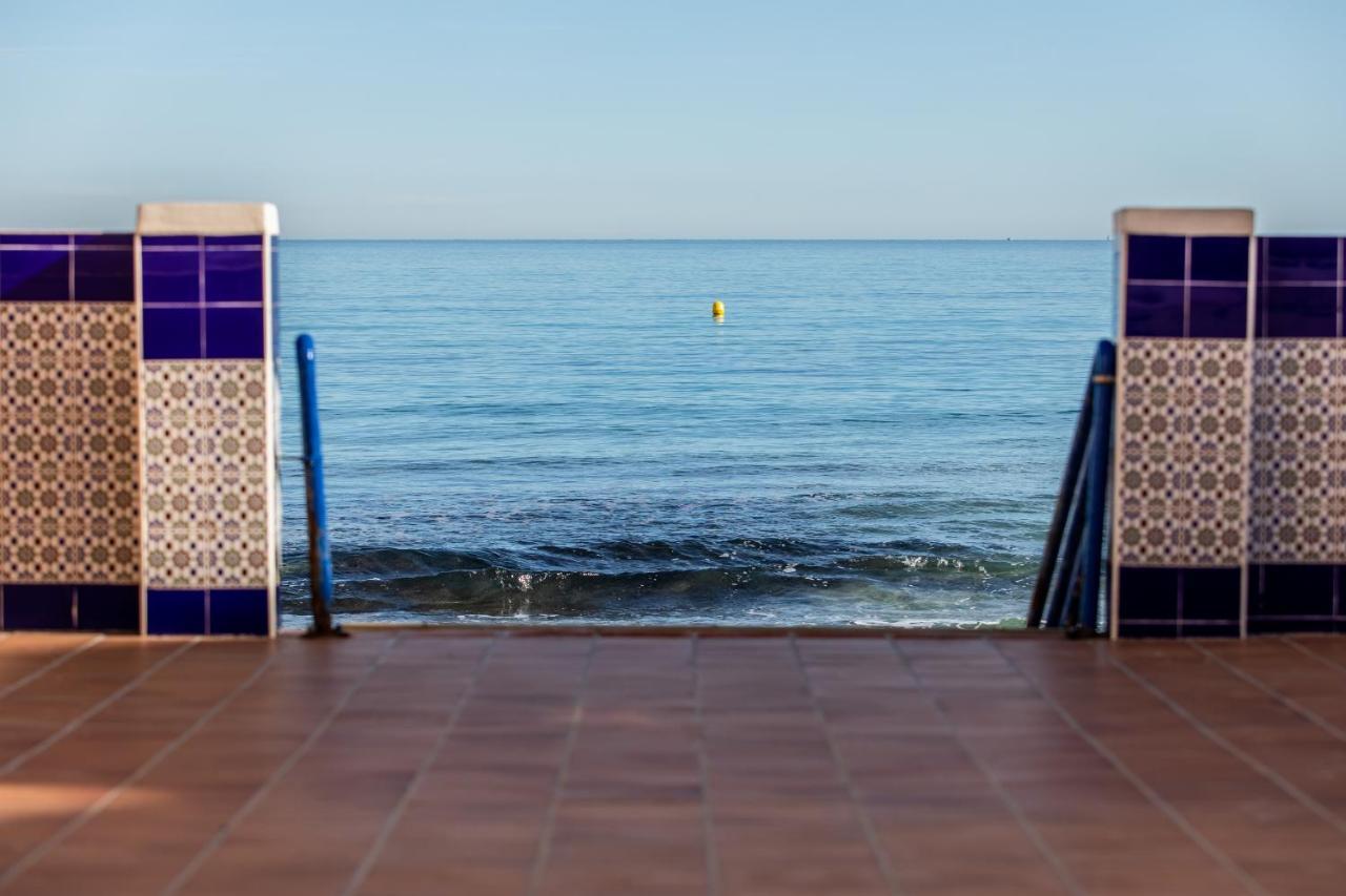 Bright Studio With The Seaview And Swimming Pool Apartment La Manga del Mar Menor Luaran gambar