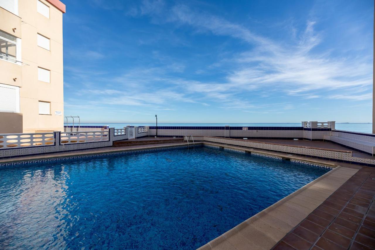 Bright Studio With The Seaview And Swimming Pool Apartment La Manga del Mar Menor Luaran gambar